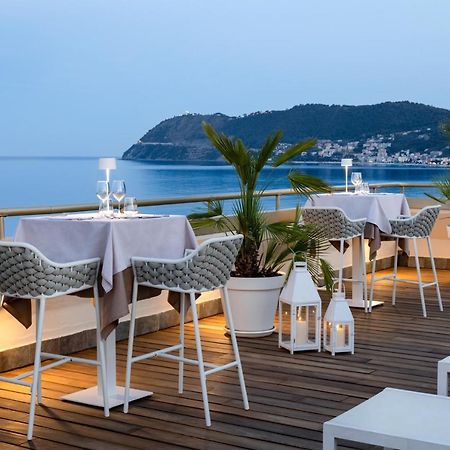 Grand Hotel Spiaggia Алассіо Екстер'єр фото
