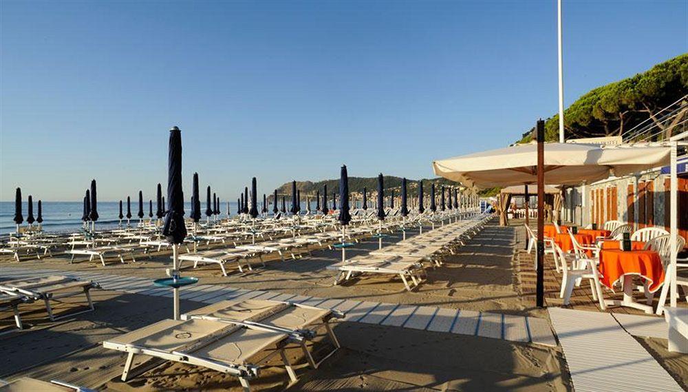 Grand Hotel Spiaggia Алассіо Екстер'єр фото