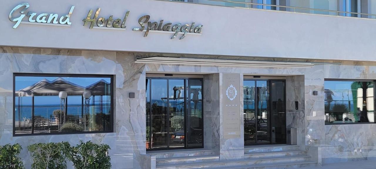 Grand Hotel Spiaggia Алассіо Екстер'єр фото